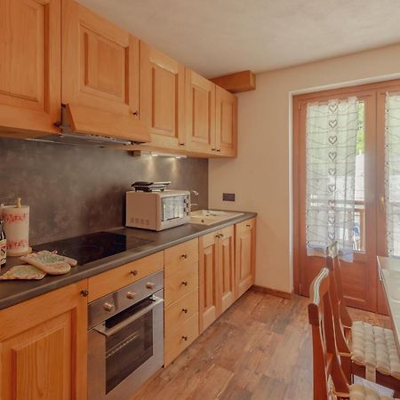 Casa Jasmine Apartment Courmayeur Bagian luar foto