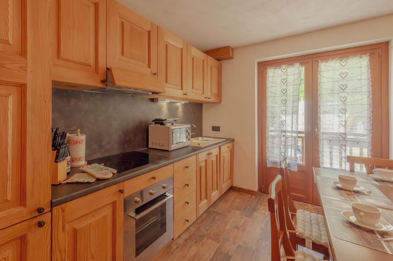 Casa Jasmine Apartment Courmayeur Bagian luar foto